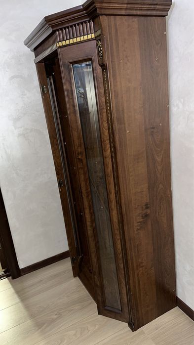 Продам шкаф за хорошую цену