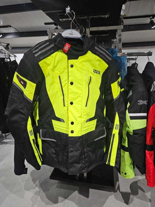 Текстилно мото яке IXS, четири модела!