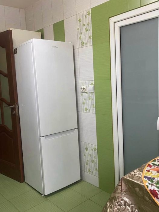 Apartament 2 camere - de vanzare