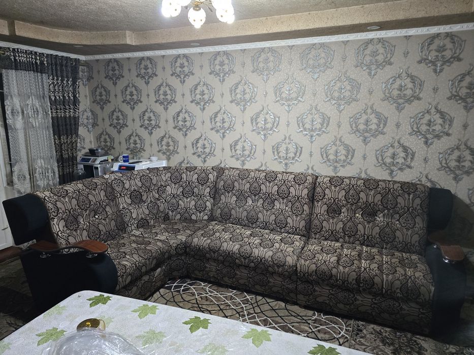 Уголок диван яхши