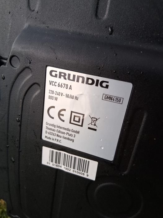 Aspirator Grundig.