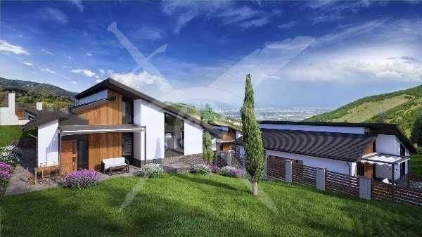 Продава се Къща в с. Гълъбово, Област Пловдив - 220 кв.м за 765 €/кв.м - Снимка #1