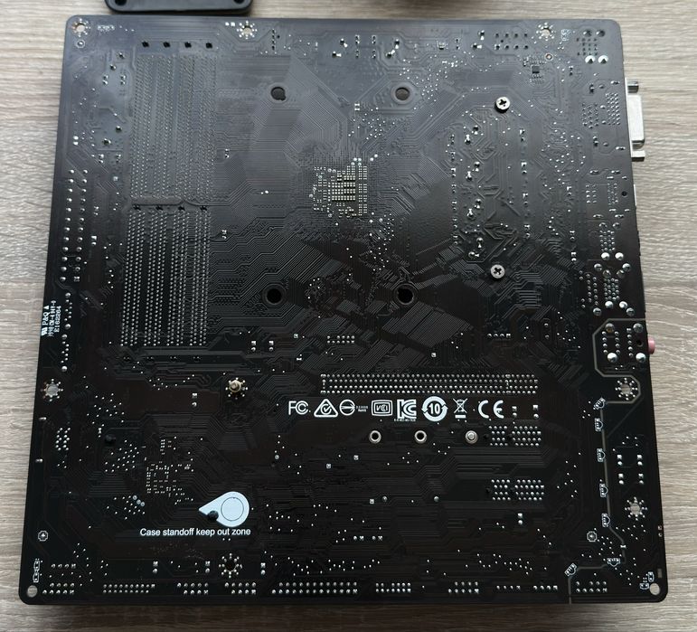 Kit: MSI B450M PRO-VDH MAX + Ryzen 7 2700 + Cooler