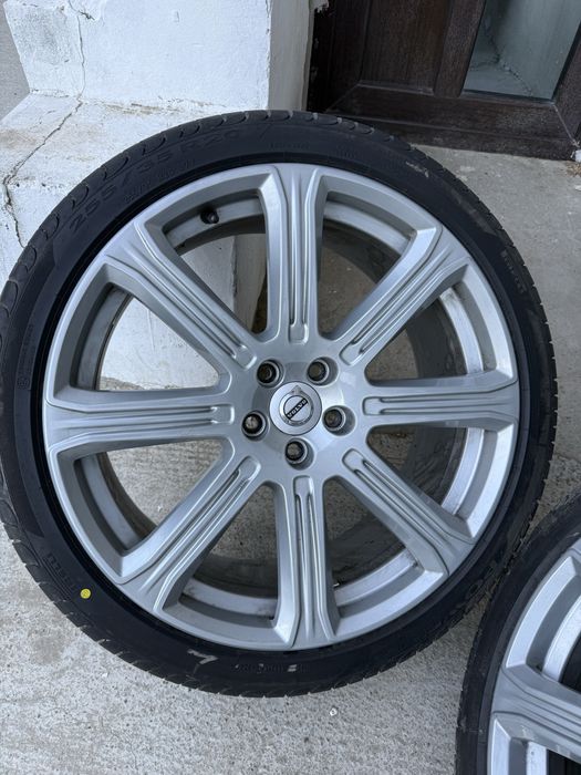 Jante R20 originale VOLVO 255/35 R20 vara Pirelli