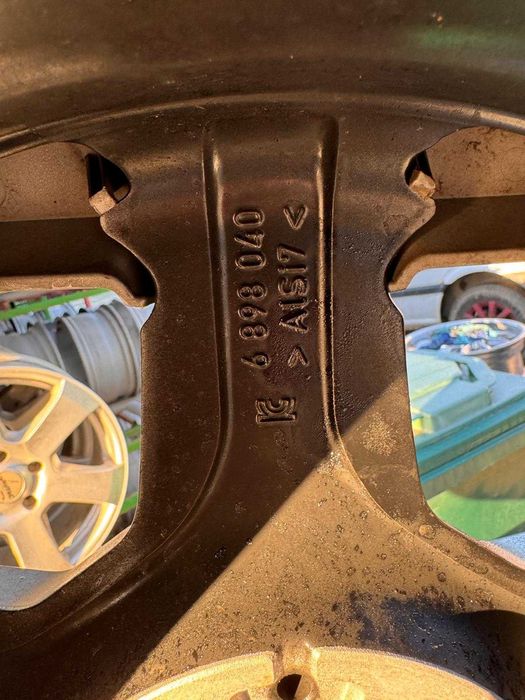Set jante originale BMW X1 2024 R18 + anvelope
