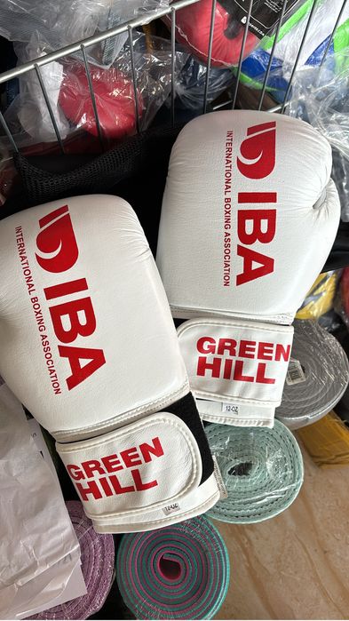 Шлем для бокса и мма