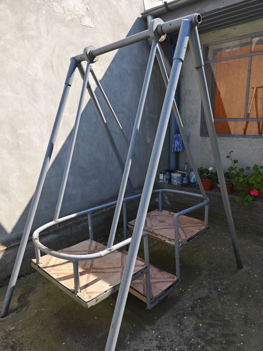 Vand leagăn cu 2 locuri