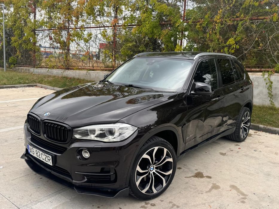 Bmw X5 F15 usor avariat