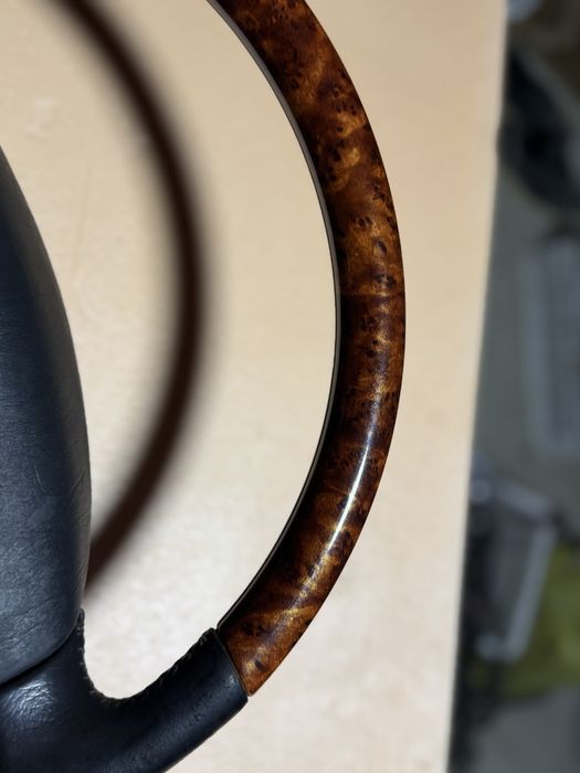 Тайота Камри 30.35 рул дерево