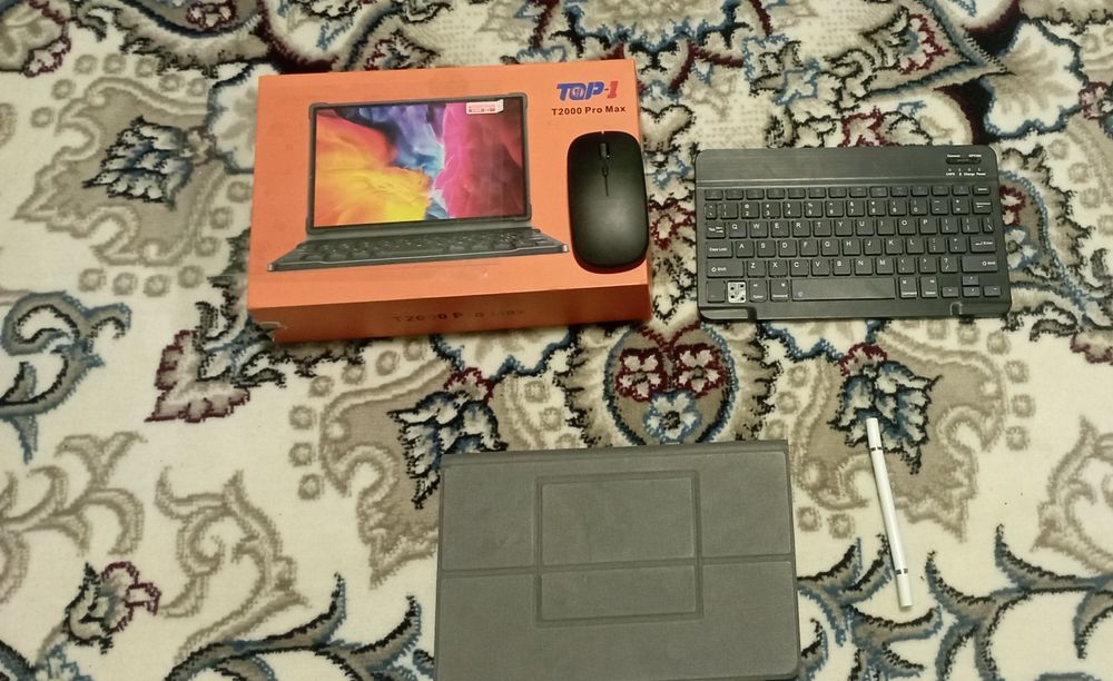 Планшет сотилади