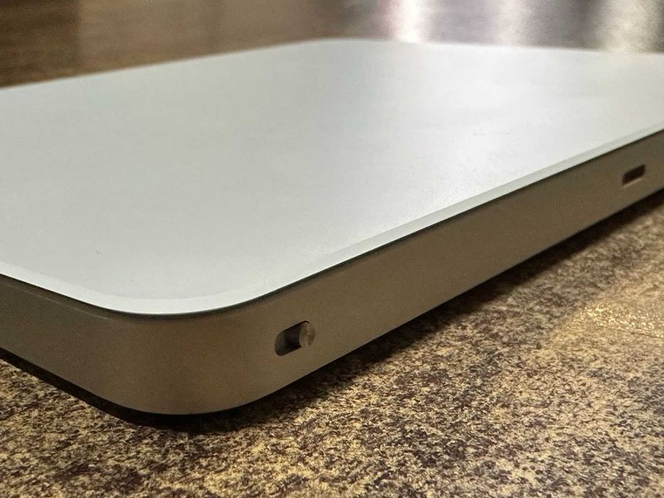 Безжичен тъчпад Apple Magic Trackpad 2 / А1535