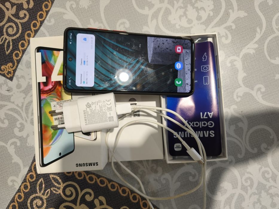 Samsung a71 6/128