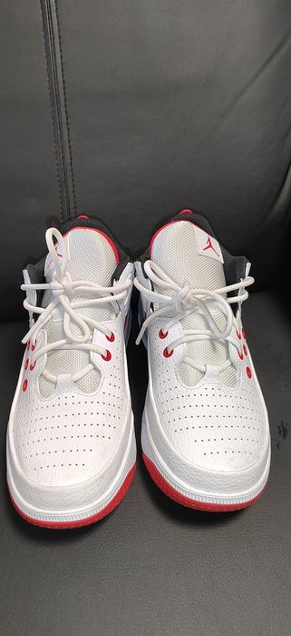 Nike Jordan Max Aura 4, номер 38,5