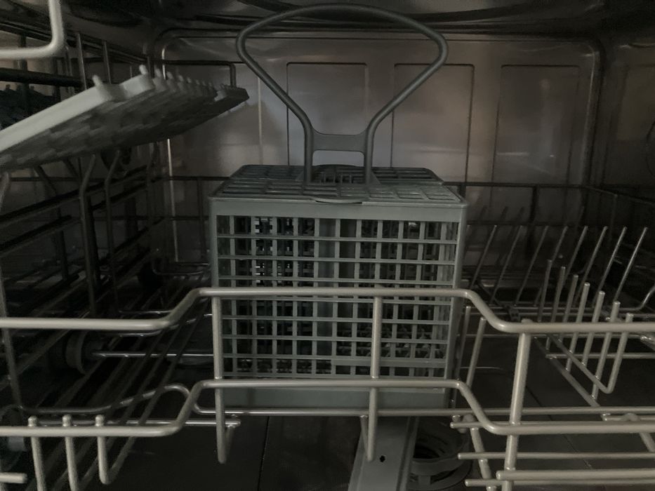 Посудамоечная машина indesit