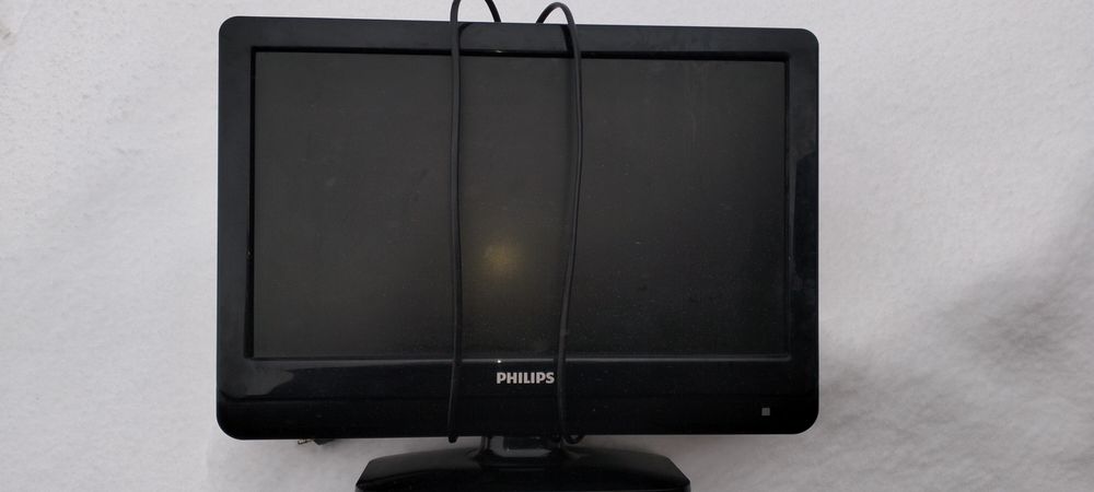 Продам мониторы, почти новые