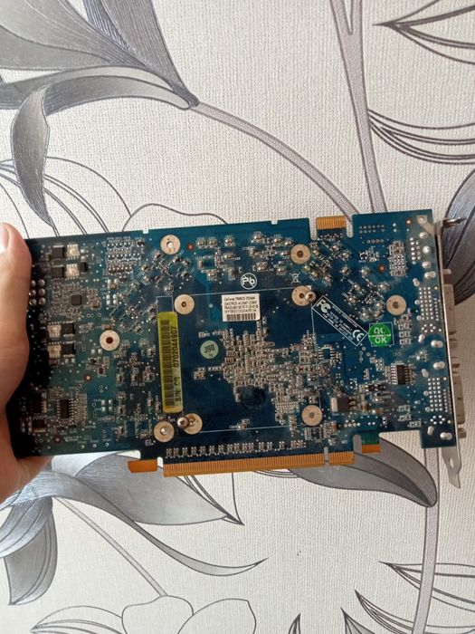 Продаю старую видиокарту