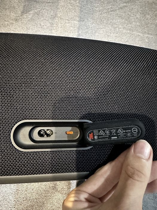 JBL boombox 4 черная