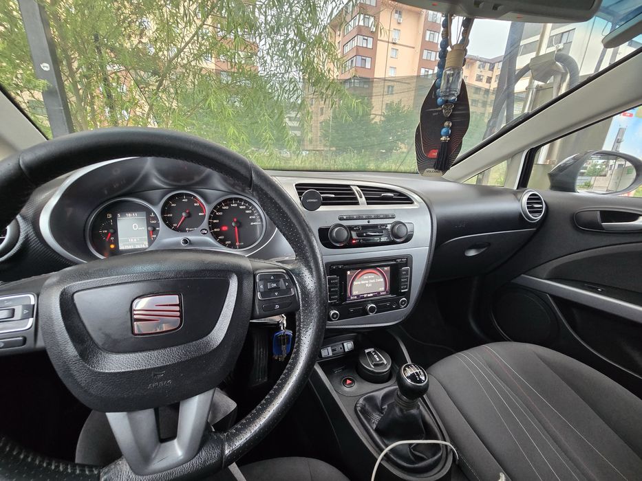 SEAT Leon 2012 — imagine 5
