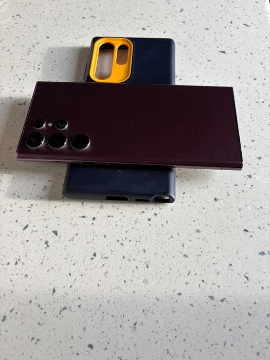Vând samsung s22 ultra 128gb