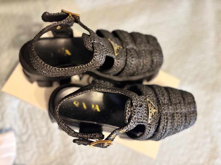 Prada Monolith Crochet Cage Sandals / Сандали 38 номер