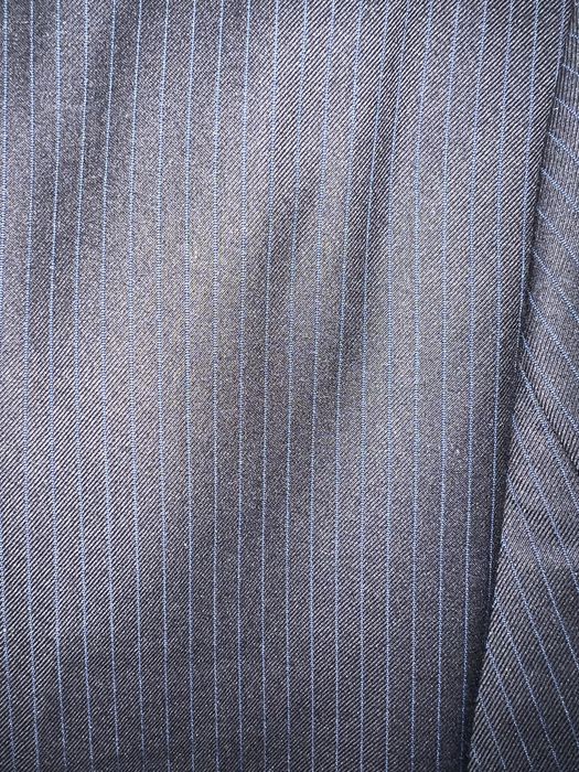 Мужской костюм двойка темно-синего цвета в синию полоску