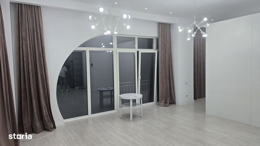 Inchiriez apartament 2 camere in Deva, zona ultracentrala, etaj 1,