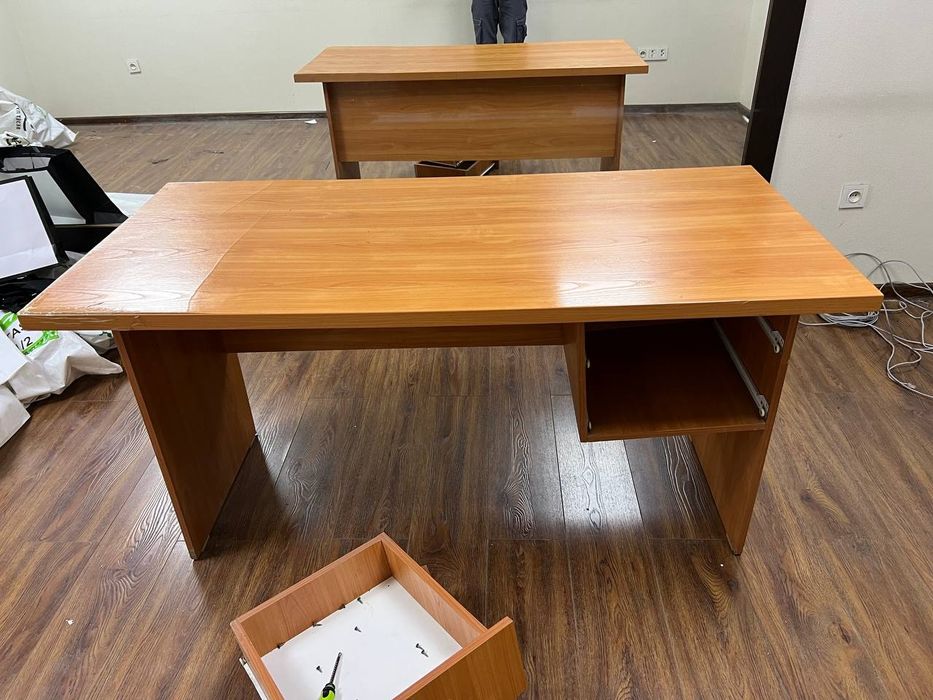 Компьютерный стол