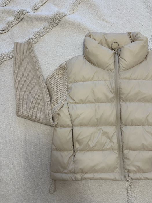 Бежово преходно яке с плетени ръкави