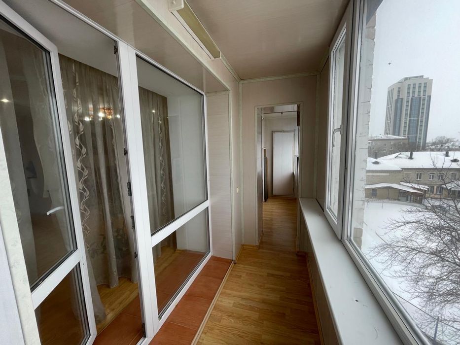 4 комнт, 5/6, кирпич, 99кв