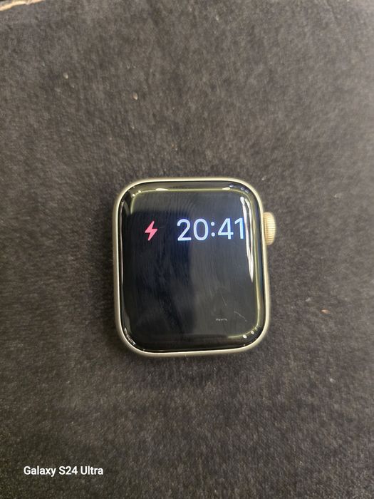Apple Watch SE GPS 40ММ