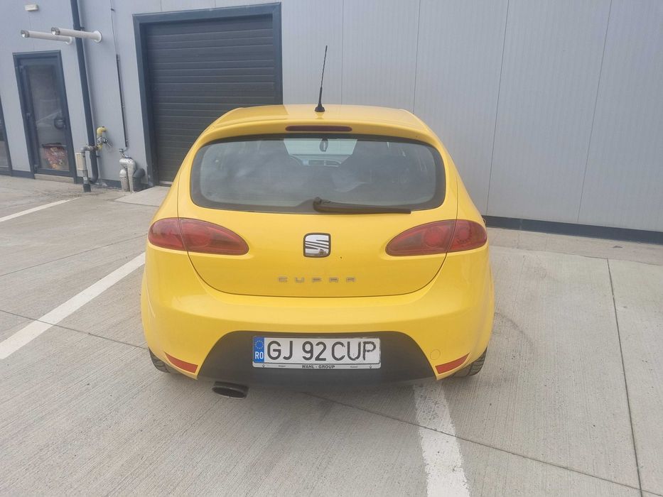 Seat Leon Cupra,an fabricatie 2007,241 CP