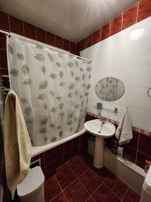 Продаётся квартира в центре ц6