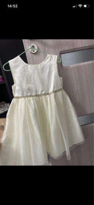 Set fetite/ rochie, poseta, palton 4 ani