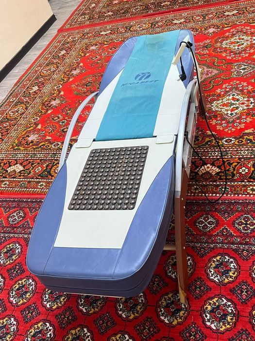 Массажный кровать "Нуга вест"