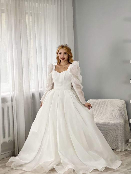 Прокат свадебных платьев