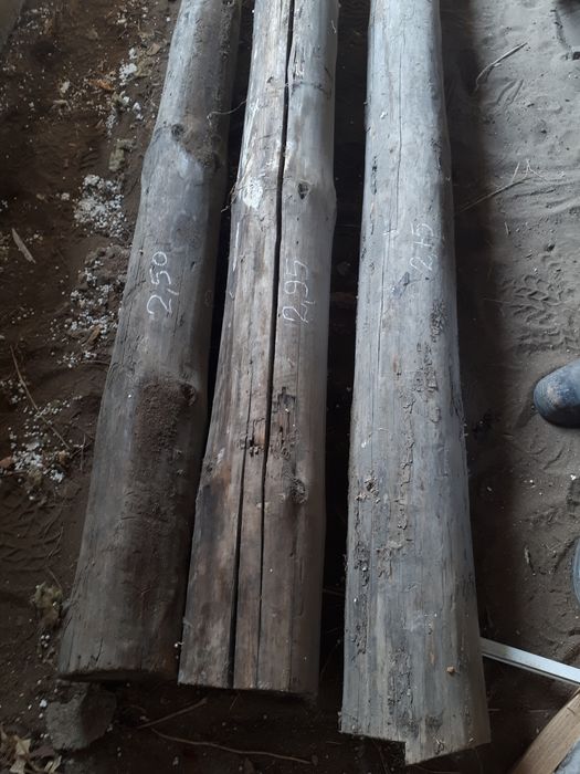 Столб деревянная и кругляк. Арматуры