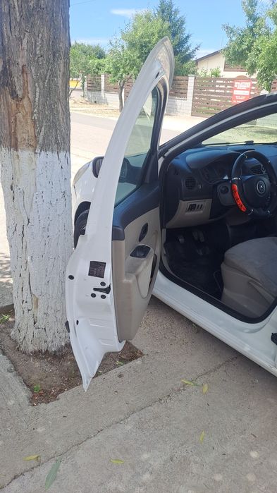Vând Renault clio 3 2006