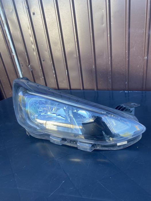 Far dreapta led /halogen ford focus mk4 2018-2022