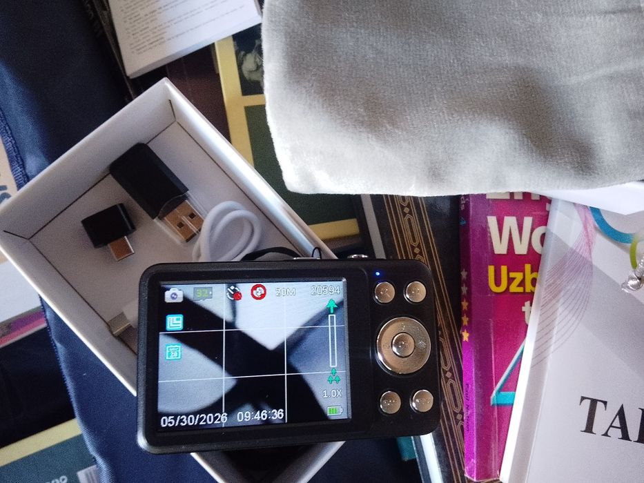 Fotoapparat, kamera, videokamera