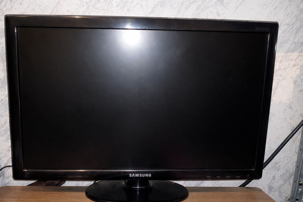 Продам монитор Samsung