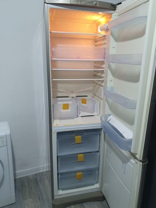 Продаётся холодильник