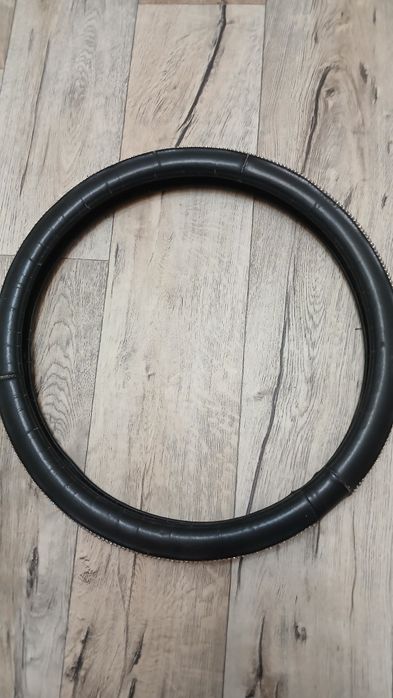 На руль чехол продаётся