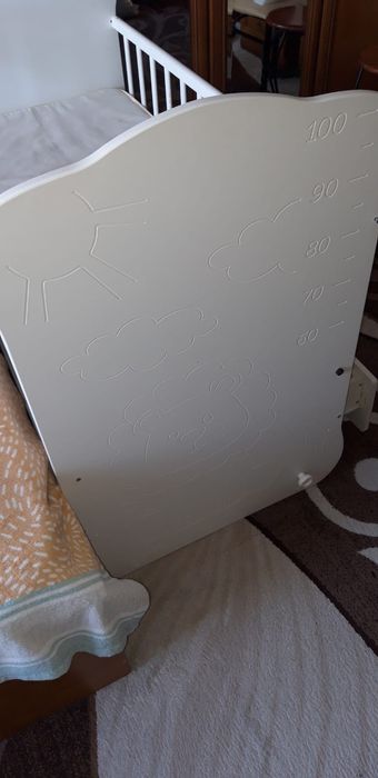 Продам детскую кроватку