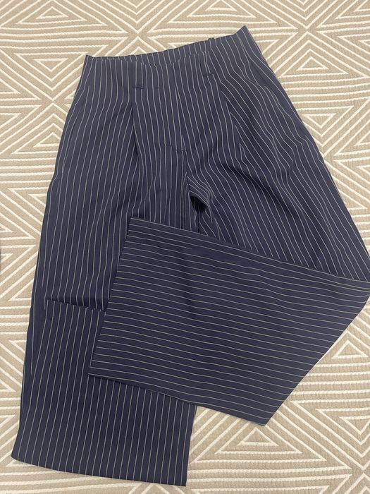 Двойка синий цвет