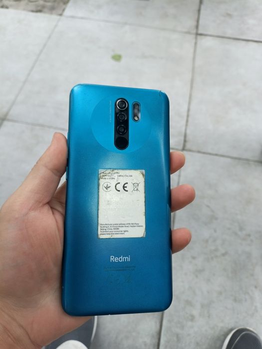 Redmi 9 sotiladi 64 talik
