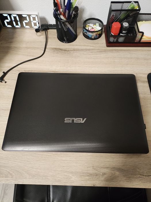 Laptop ASUS K55V impecabil