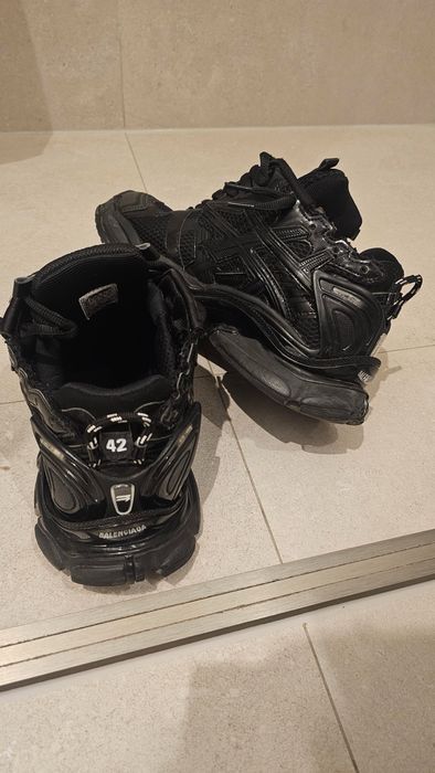 Balenciaga runners negri