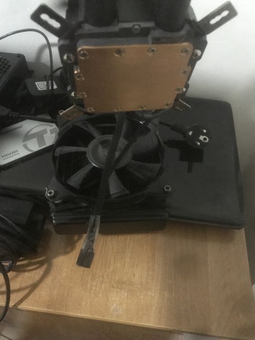 Водяное охлаждение кулер мастер