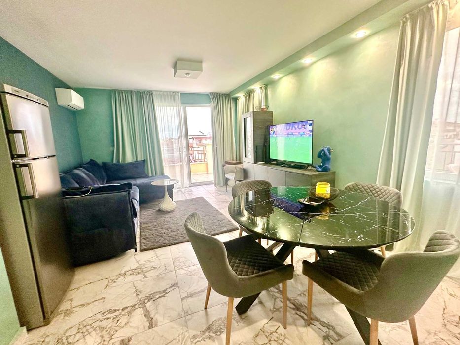 Продава се Тристаен апартамент в Несебър - 85 кв.м за 1883 €/кв.м - Снимка #1