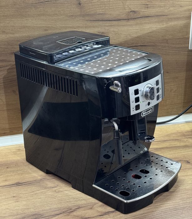 Кафемашина DeLonghi Magnifica S